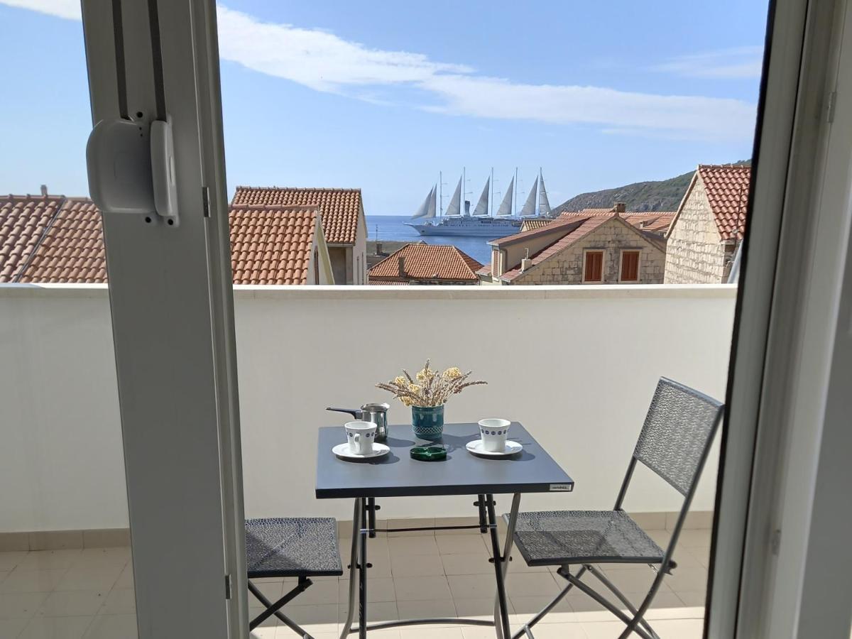 Apartments Nona Draga Komiža 外观 照片