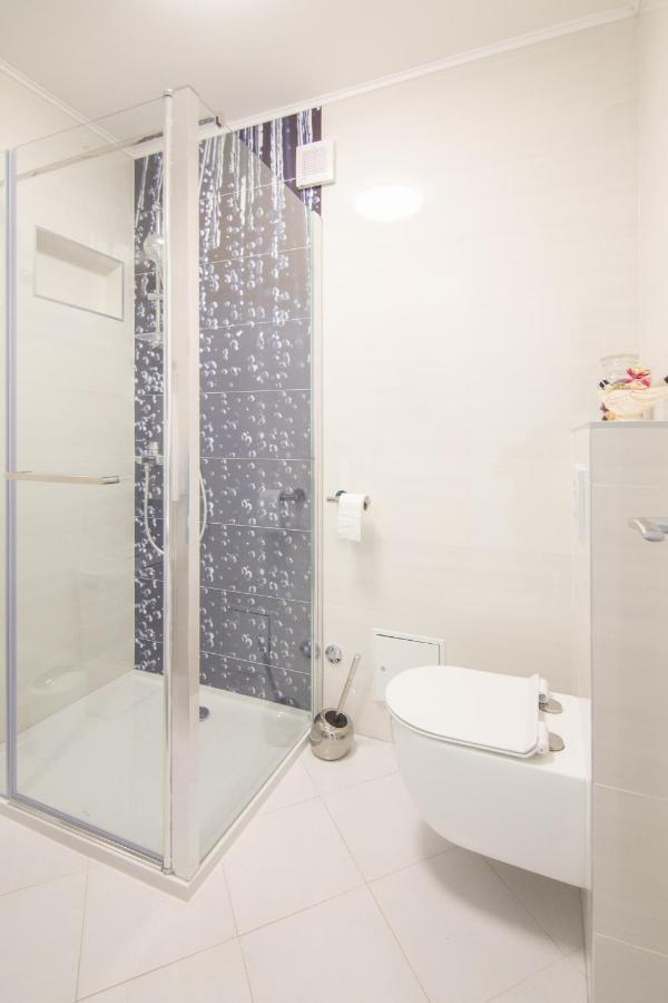 Apartments Nona Draga Komiža 外观 照片