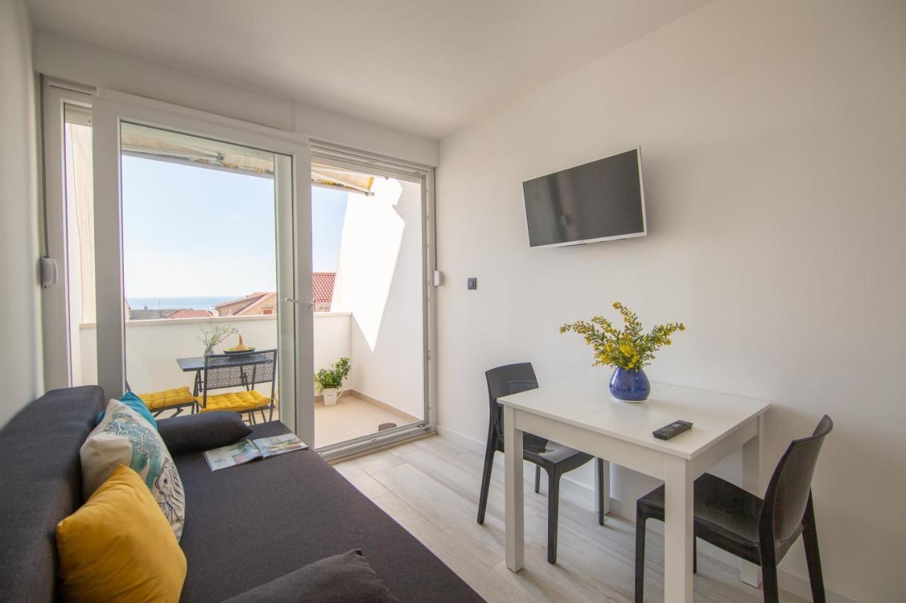 Apartments Nona Draga Komiža 外观 照片
